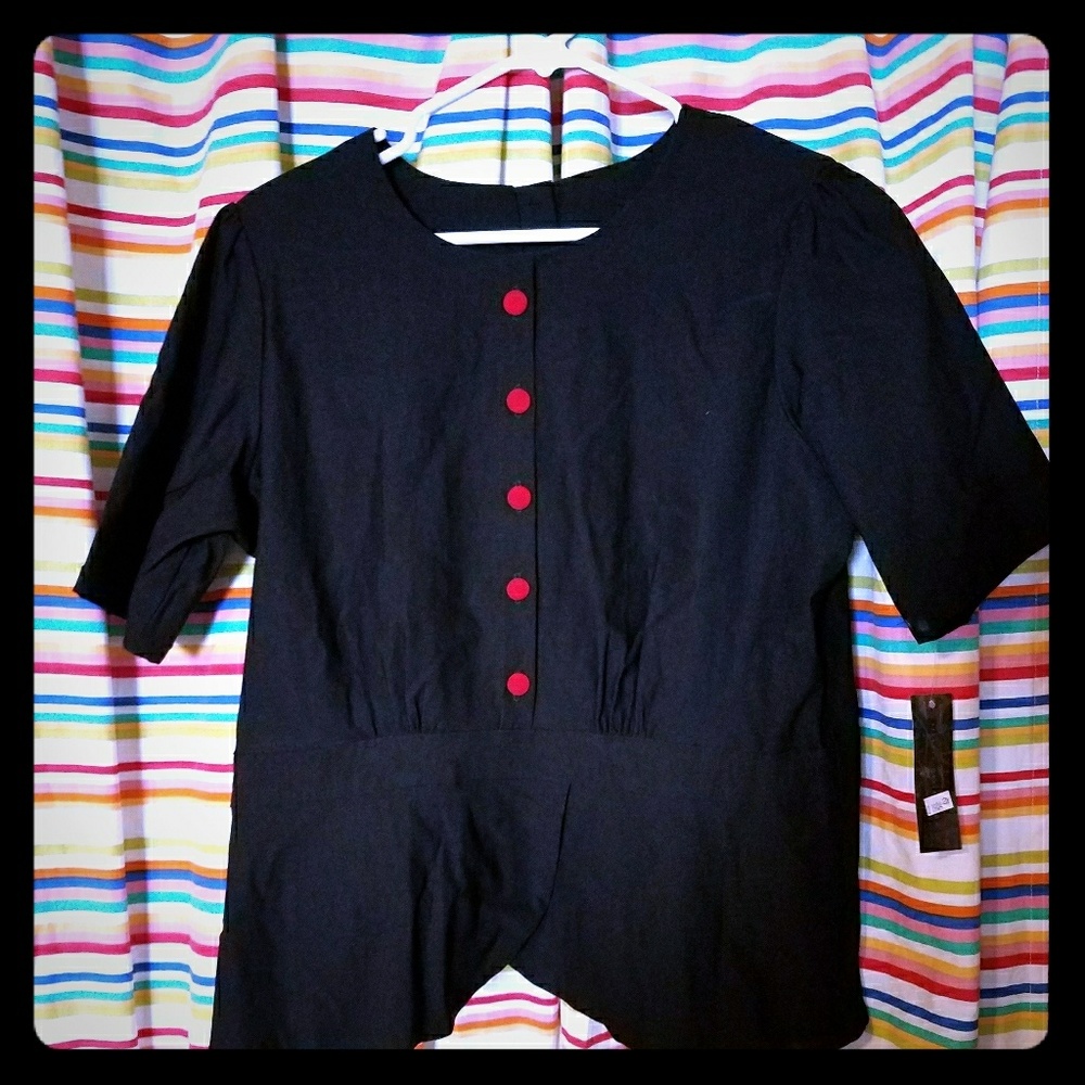 Rock steady black top